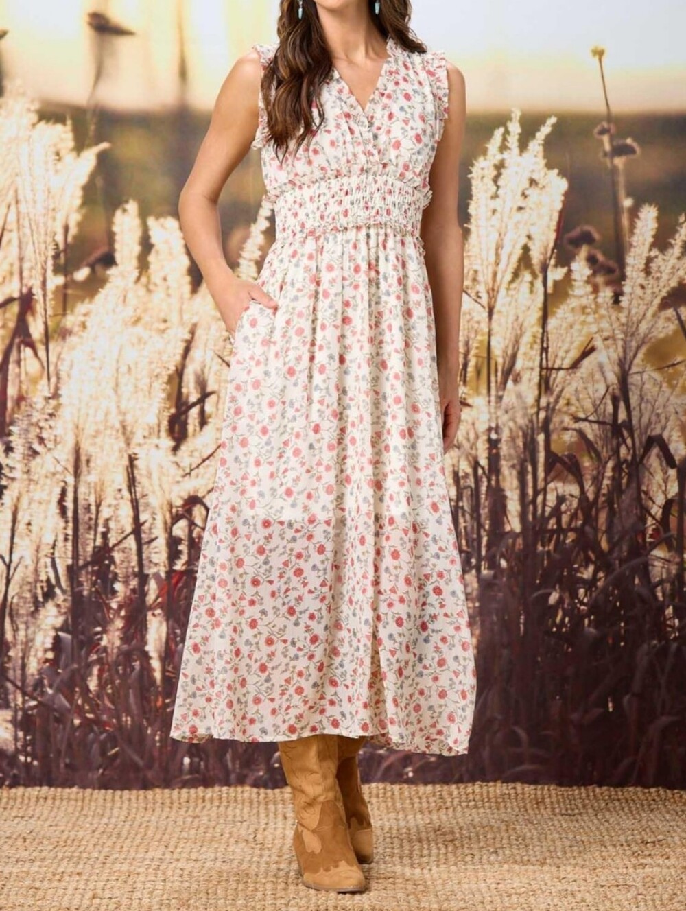 Max Studio Cream Floral Midi Dress with Red & Blue Blooms Size 2 Cottagecore{B26 - Picture 2 of 13